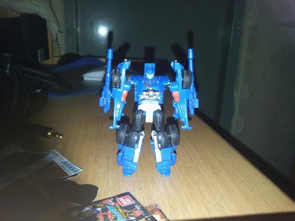 Transformers Prime Cyberverse Images Show First Looks At Fallback, Tailgate, And Skyquake Redecos  (5 of 18)